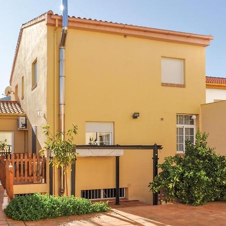Cozy Home In Olivares With Outdoor Swimming Pool Buitenkant foto