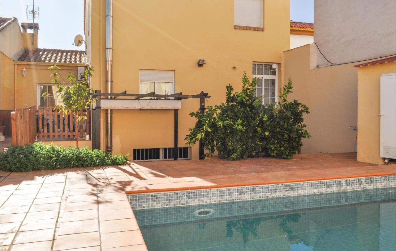 Cozy Home In Olivares With Outdoor Swimming Pool Buitenkant foto